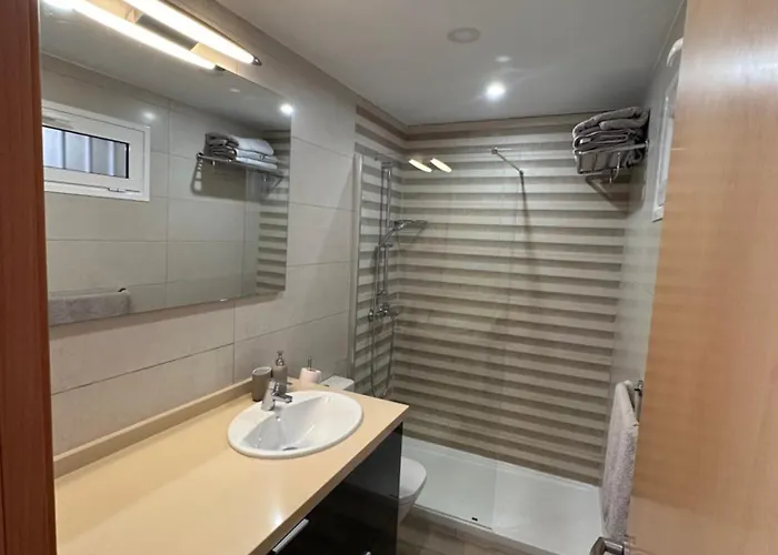 1 Bedroom Playa Americas - Apartman *